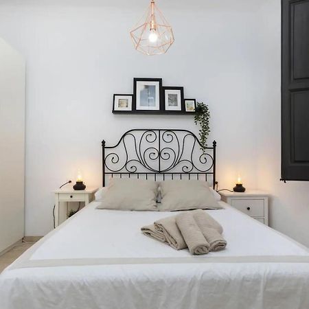 Casa Canyet Con Piscina A Un Paso De Barcelona Y La Playa Badalona Exterior foto